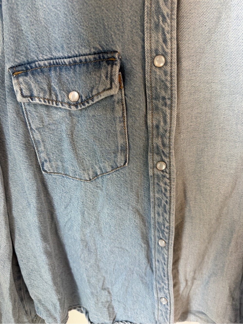 H&M Light Blue Denim Jacket - Picture 2 of 5